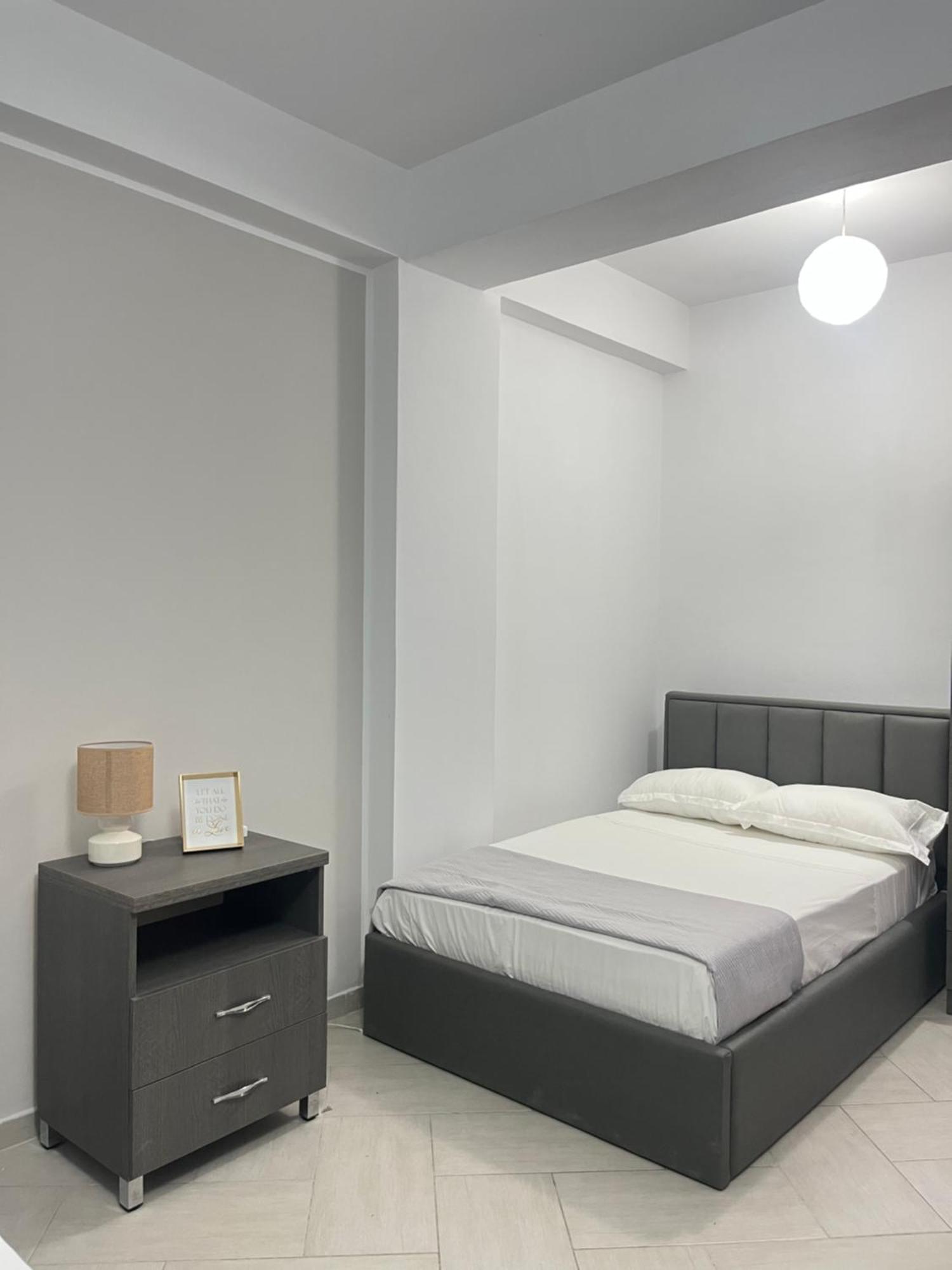 Blossom Apartments Vlore Exterior photo