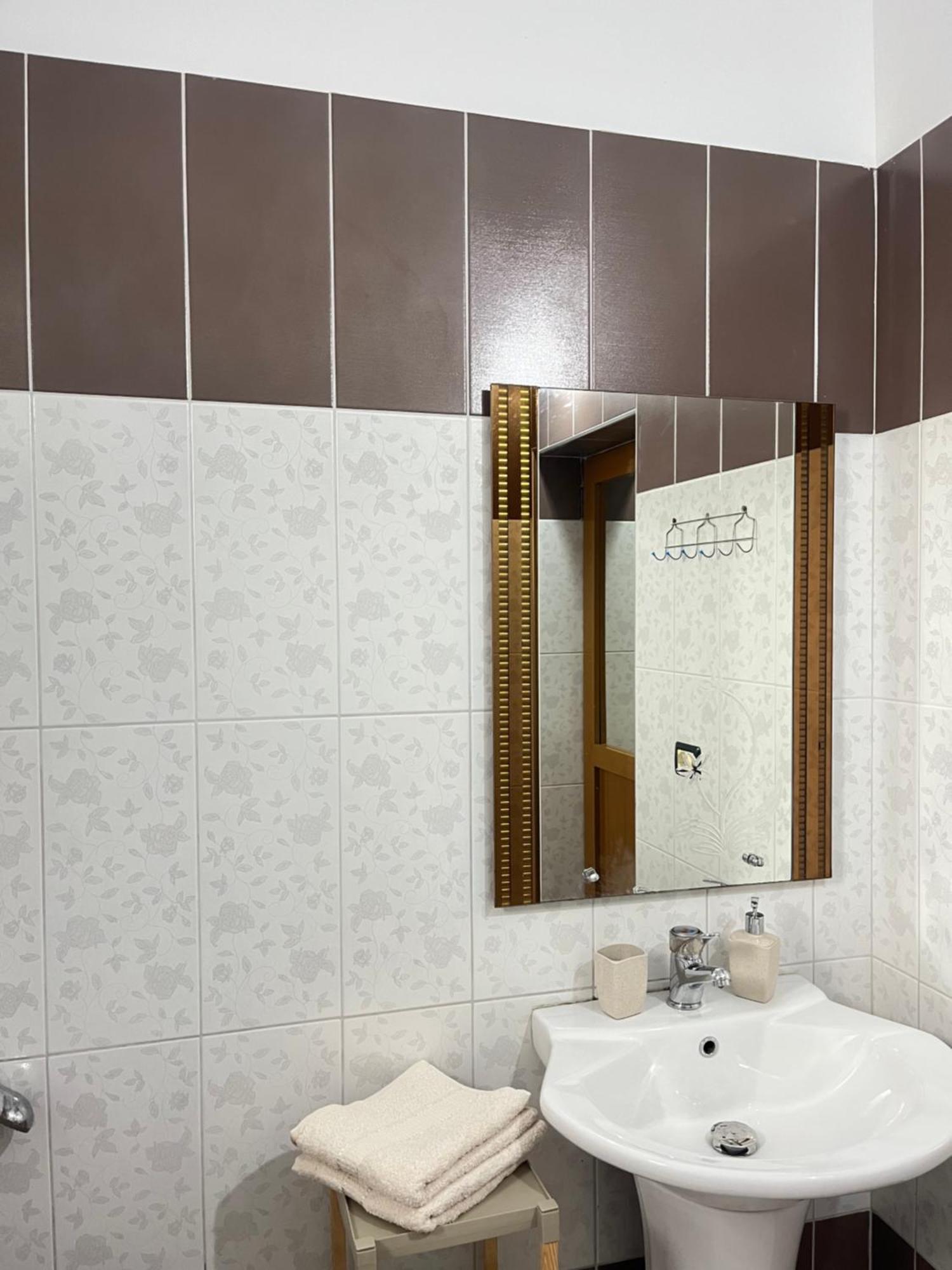 Blossom Apartments Vlore Exterior photo
